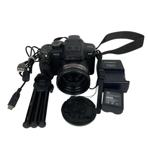 Panasonic LUMIX DMC-FZ35 12.1MP Digitalkamera mit Ladegerät & Akku - GETESTET! - Bild 1 von 12