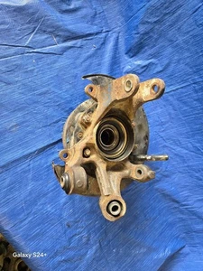 89 90 91 92 CRESSIDA LEFT REAR STUB AXLE WITH HUB 69549 - Bild 1 von 3