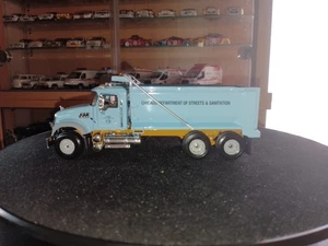 MACK GRANITE MP 6x4 KIPPER 1/50 FIRST GEAR 50-3125 (1875) - Foto 1 di 10