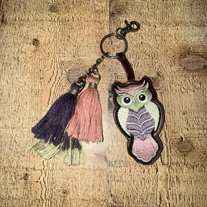 Sakroots Gufo Portachiavi Portachiavi Portachiavi Charm Colorato Boho - Foto 1 di 5