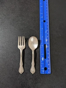 Vintage Wm A Rogers Onieda Ltd, Child Fork And Spoon Set, Silver Plated - Bild 1 von 4