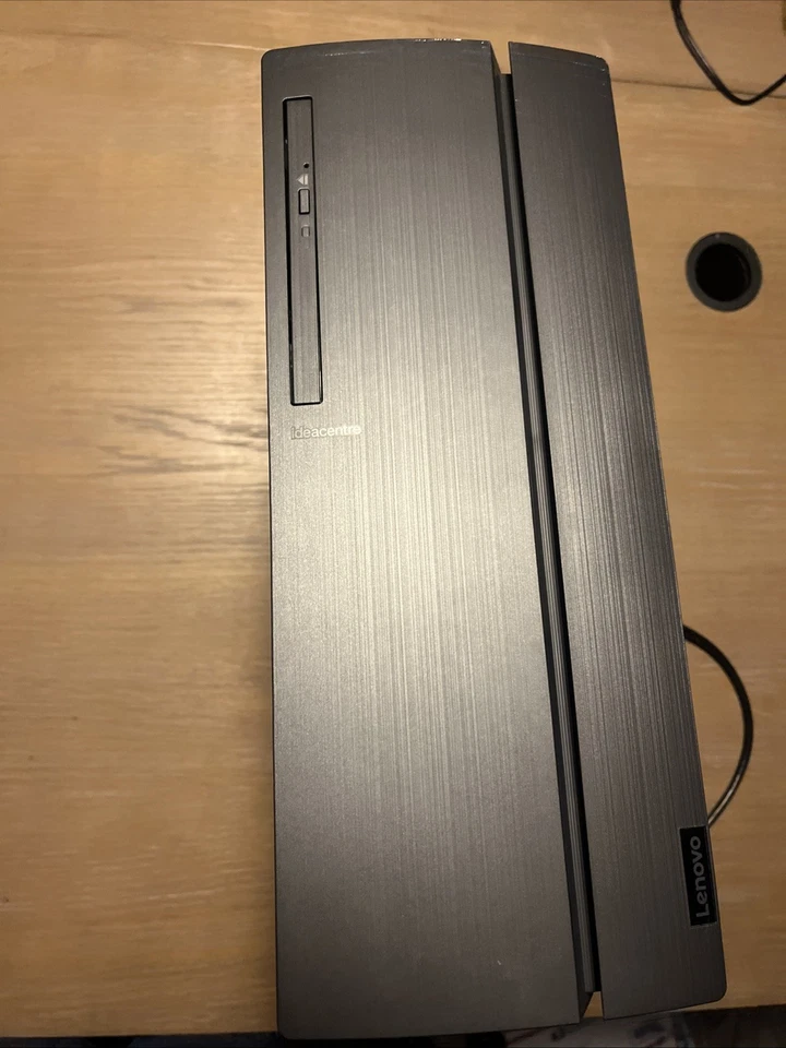 Lenovo 510A-15ICB (1TB, Intel Core i5 8th Gen., 2.80GHz, 8GB) All-In-One Desktop - Image 1 of 4