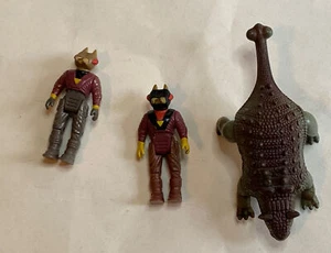 Vintage Dino Riders - Sting & Ankylosaurus Action Figures 1987 TYCO - Picture 1 of 2