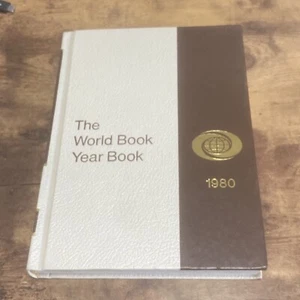 The 1980 World Book Year Book A Review of the Events of 1979 vintage hardcover - Picture 1 of 3
