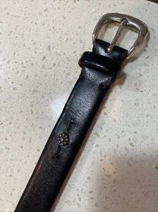 Talbots black leather top stitched  Small Daisynarrow belt/ silver Brass Buckle - Picture 1 of 12