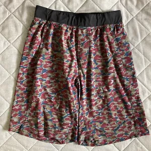 Lululemon Athletic Shorts Men’s Medium 11” Inseam Abstract Print Unlined - Picture 1 of 8