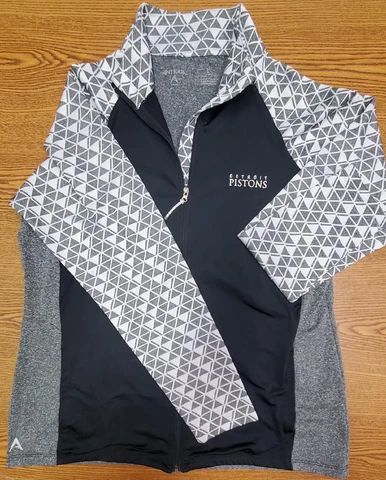 Detroit Pistons Ladies Full Zip Jacket - Size Large Cover