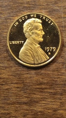 1979S Proof Lincoln Cent Type 1 Filled In "S". BEAUTIFUL BLAZING RED. A BEAUTY. - Image 1 of 4
