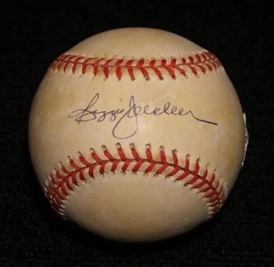 Autographed Official AL Baseball *** REGGIE JACKSON *** Signed Auto NY YANKEES  - Image 1 of 2