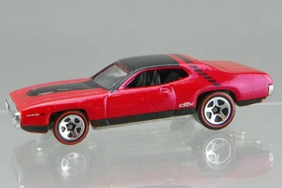 Hot Wheels 2004 Classics Diecast Redline Red Magenta DCC 1971 71 Plymouth GTX NM - Image 1 of 4