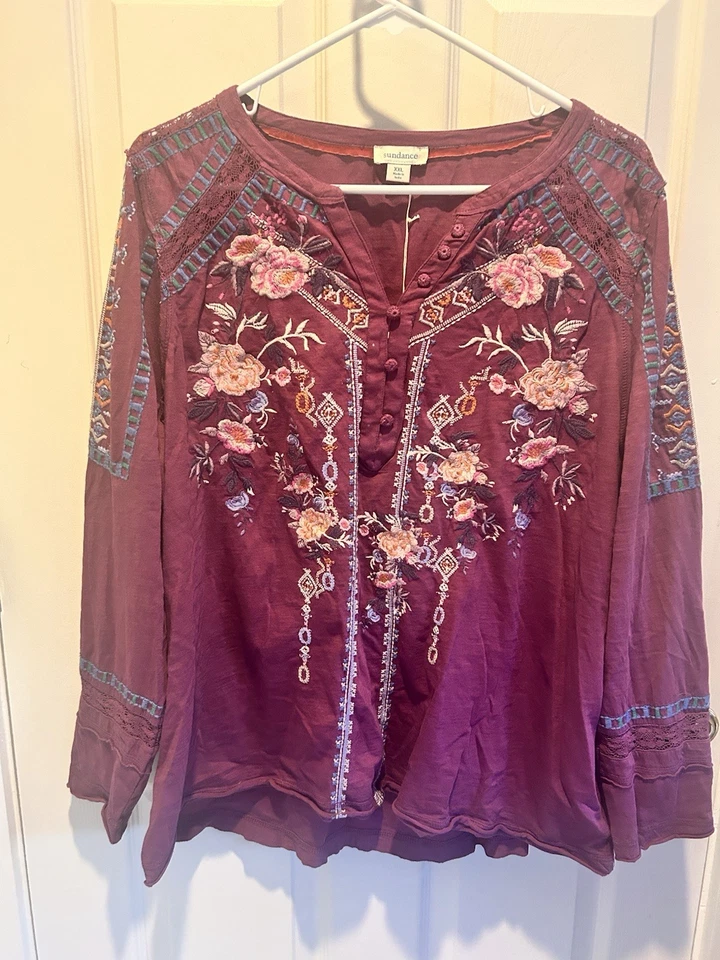 Hermoso Top Sundance Púrpura Bordado XXL Foto 1 de 4
