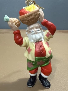 Statuina vintage Danbury come nuova BABBO NATALE INTORNO AL MONDO Hawaii decorazione natalizia - Foto 1 di 7