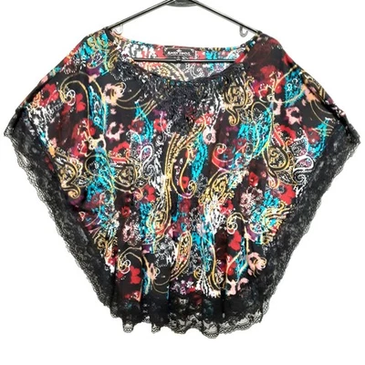 Top Almost Famous Juniors Talla MED Encaje Manga Corta Pullover Hada Caprichoso Foto 1 de 4