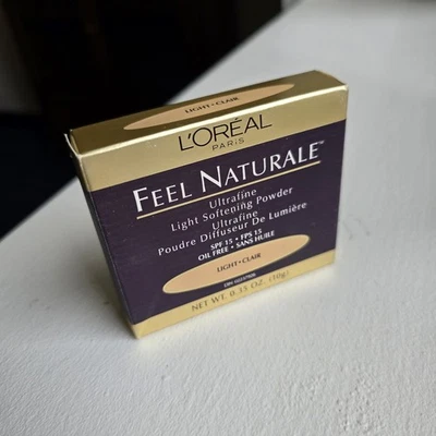 L'oreal Feel Naturale Ultrafine Light Softening Powder Compact New in Box .35 oz - Image 1 of 3