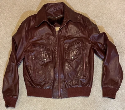 Chaqueta de cuero Berman's vintage para hombre 44 vino borgoña cremallera forro de piel sintética Foto 1 de 4