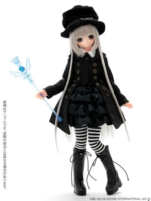 Muñeca AZONE Pureneemo ExCute Majokko Miu Pequeña Bruja del Agua Ver.1.1 1/6 Foto 1 de 4