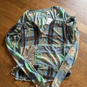 Free People Long Sleeve Top Large NWT - Picture 1 of 3