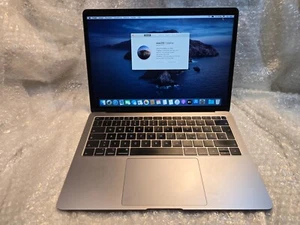 Laptop Apple MacBook Air A1932 EMC3184, Intel I5 1.60GHz, 13,3 Zoll, 121GB, 8GB - Bild 1 von 18