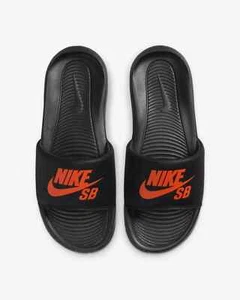 NEW Nike Victori One Slide SB Slide Sandals Black Red DR2018 002 - SIZE 13 MENS - Picture 1 of 5