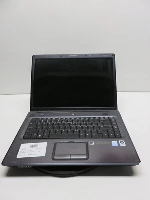 Portátil Compaq Presario C700 C771US Intel Pentium T2390 2 GB Ram sin disco duro ni batería Foto 1 de 4