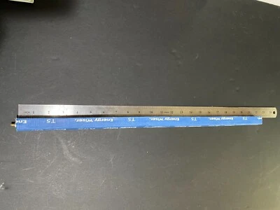 Bulbrite 519143 F14T5/865 Fluorescent Bulb 14W T5 2-Pin Frost 6500K Daylight - Image 1 of 4