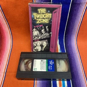 The Twilight Zone VHS Volume 12 1992 The Prime Mover & The Fever CBS Video - Picture 1 of 4