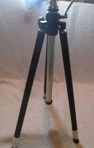 Vintage P&B (Ponder & Best) model #1100 adjustable tripod black Made in Japan - Picture 1 of 4