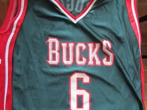 Vintage Andrew Bogut Milwaukee Bucks Green NBA Basketball Jersey XXL - Picture 1 of 4