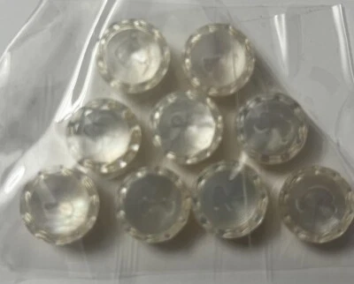 9 Stück wunderschöne uralte PERLMUTT KNÖPFE mit Gravur  13 mm - Bild 1 von 3