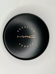 MAC Bronzing Powder - Various shades, BNIB, Discontinued & Rare! - Picture 1 of 23