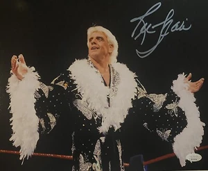 Foto firmada de Ric FLAIR 11x14. WWE WCW. WWF. ¡Certificado de autenticidad JSA! Woooooooooo Legend! - Imagen 1 de 3