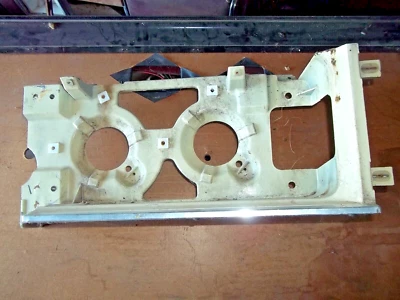 74 75 Chevy Impala RH Head Light Extension Front Fender Lamp Bezel Trim Housing - Image 1 of 4