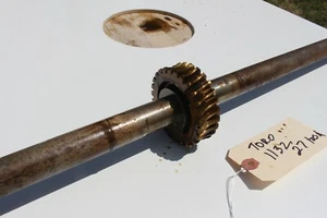 TORO 1132 Snowblower auger shaft 11-7010, 5-7180 worm gear, 27 tooth - Picture 1 of 12