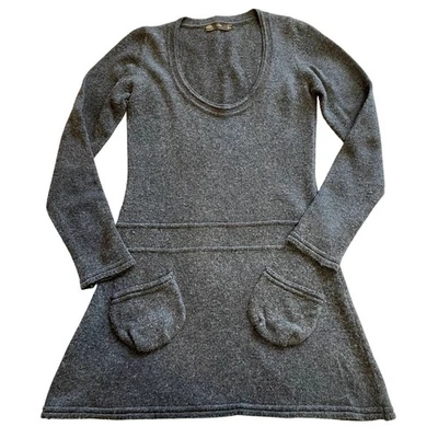 Mini Vestido Suéter Zara Gris Carbón Cuello en U Lana y Cachemira Estilo Y2K Mediano  Foto 1 de 4