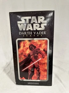 NIB Gentle Giant Star Wars Darth Vader 1/6 Statue 0704/7500 - Picture 1 of 3