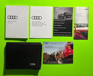 2019 AUDI Q8 Factory Owners Manual Set & Case *OEM* - Foto 1 di 10