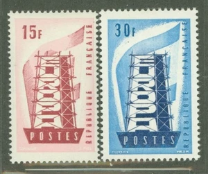 Francia #805-806 come nuovo NH (SCV=$5,25) - Foto 1 di 1