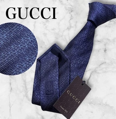New Unused Gucci Neck Tie Navy Light Blue G-Rogo Striped 100%Silk Made in Italy - Image 1 of 4