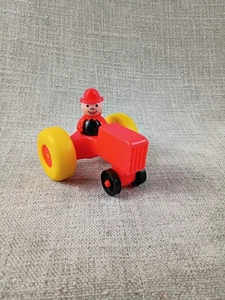 Oldtimer Fisher Price Little People Fahrzeug gelb Traktor und Bauer Konvolut - Bild 1 von 8