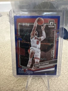 2023-24 Donruss Optic #23 Zach LaVine Blue Velocity - Picture 1 of 3