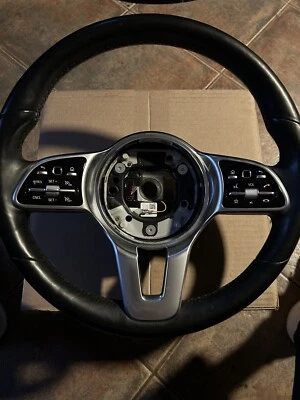 Volante Mercedes Benz Foto 1 de 4