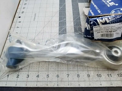 Control Arm Front Left Upper Rearward   VW Passat Audi A4 1998-2005 [C4B1] Foto 1 de 3