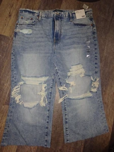 Aeropostale, Damen Gr. 18 18R Light Denim Used Jeans Cut to Bermuda - Bild 1 von 12