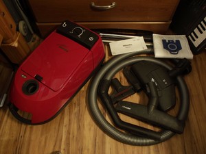 Las mejores ofertas en Aspiradoras Miele con Cable con Bolsa | eBay