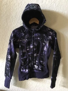Lululemon Scuba Hoodie Hooded Sweatshirt Black Grape Swan Purple Ink blot 2 ? - Picture 1 of 12