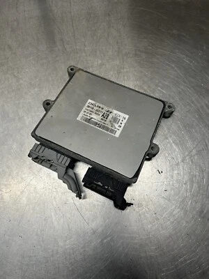06-10 Hyundai Azera 39110-3C213 Computer Brain Engine Control ECU ECM EBX Module - Image 1 of 4