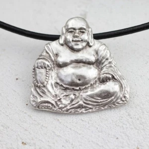 Buddha Anhänger 5,1x5,1 cm Mediation Religion Metall Anhänger Silber Schmuck - Picture 1 of 4