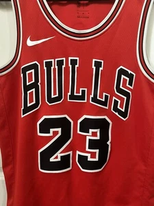 Nike michael jordan chicago bulls nba jersey size 44 swingman red basketball M - Picture 1 of 7