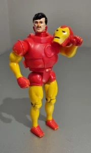 MARVEL SUPERHEROES Quick Change Armor Iron Man 5" Action Figure 1991 - Picture 1 of 17