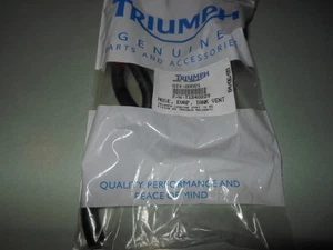 Manguera evaporativa de ventilación del tanque Triumph # T1240229 nueva OEM - Imagen 1 de 1